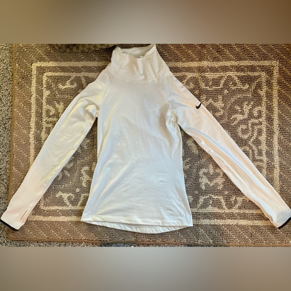 Nike Dryfit long sleeve top